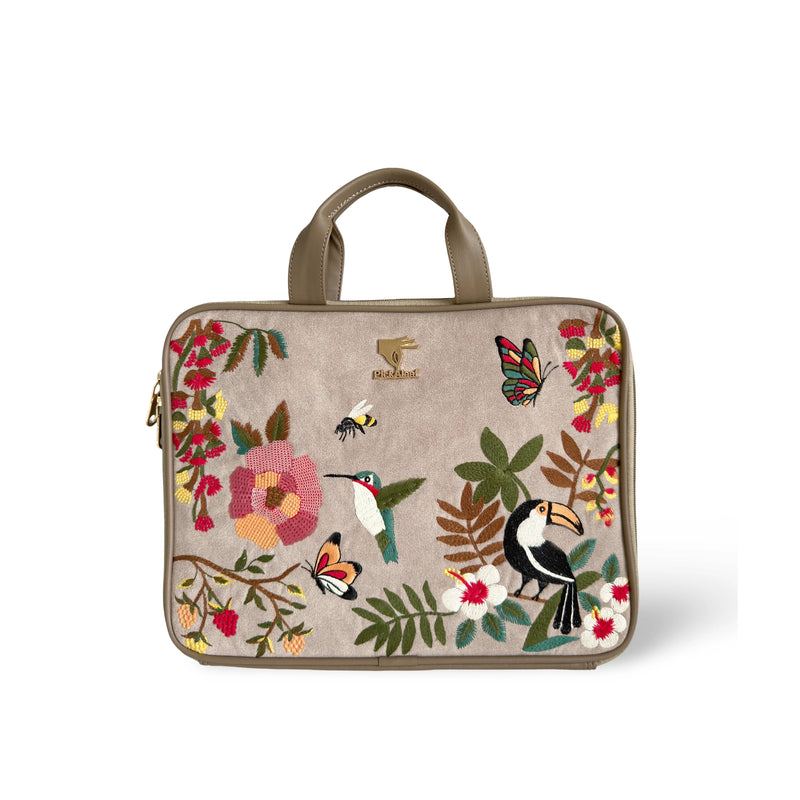 Beige laptop sleeve 13 to 16 inch for MacBook Air and Pro in vegan leather by PickAleaf with padded protection for office use