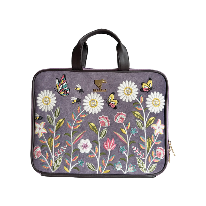 Daisy Dream Laptop Sleeve
